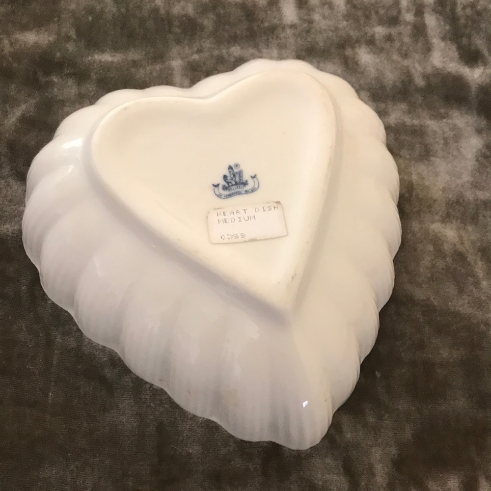 Belleek heart dish